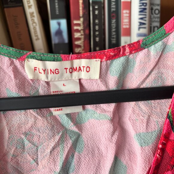 Flying Tomato Size Large Pink Short Sleeve Wrap Blouse with Red Roses - Picture 2 of 5